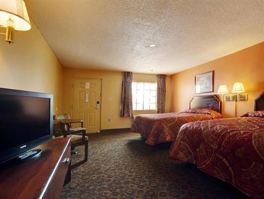 Americas Best Value Inn And Suites Greenwood Exteriör bild
