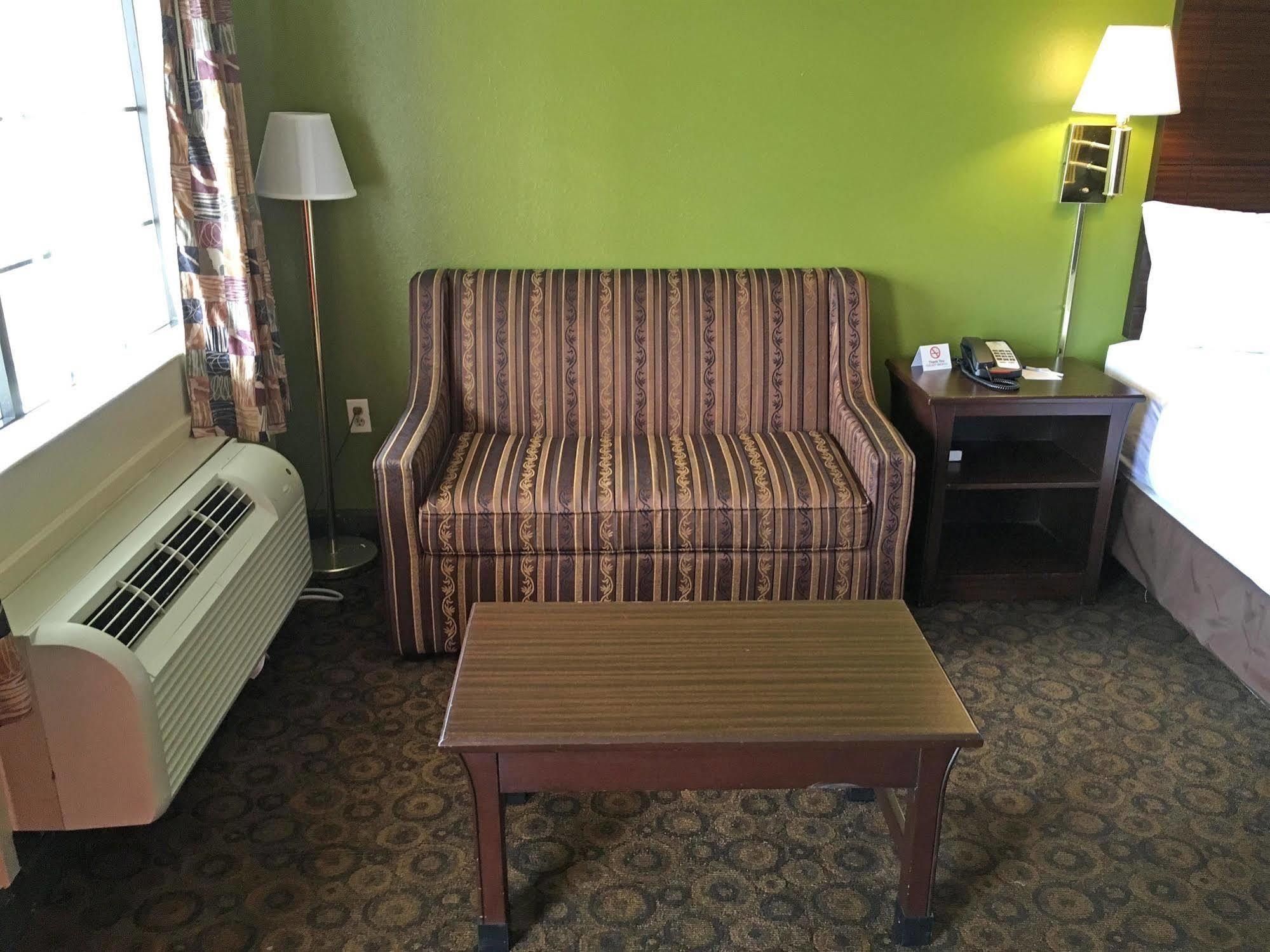 Americas Best Value Inn And Suites Greenwood Exteriör bild